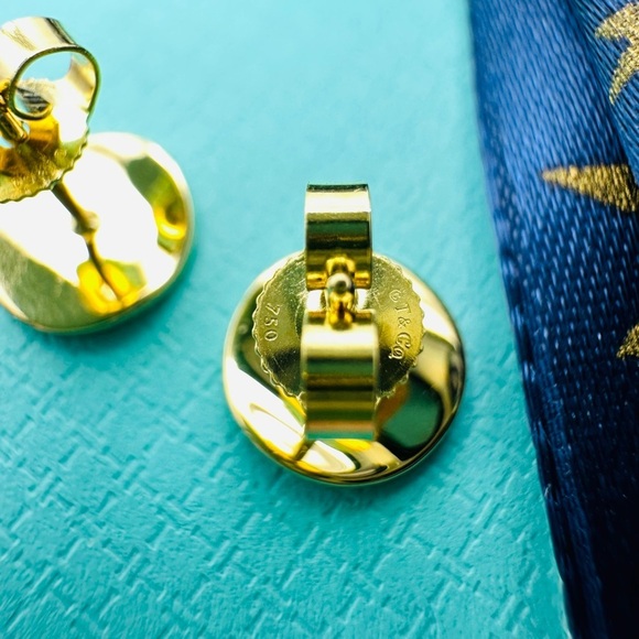 RARE Tiffany & Co. 18K Yellow Gold Notes Wave Round Stud Earrings with Packaging - Picture 7 of 10